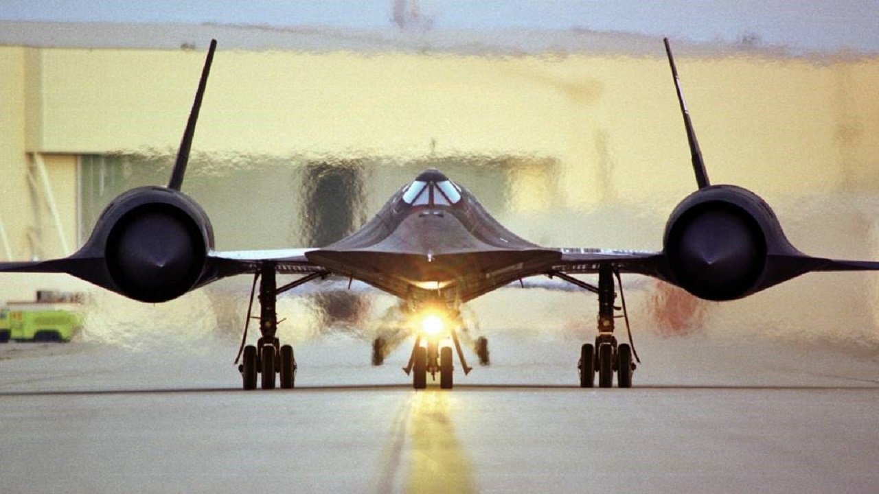 The SR-71 Blackbird Once Hit Mach 3.5 and Made History | The National  Interest